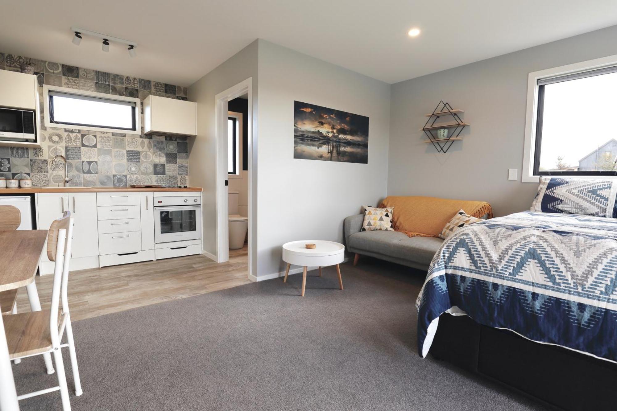 The Tui Studio - Te Anau Holiday Studio Exteriör bild